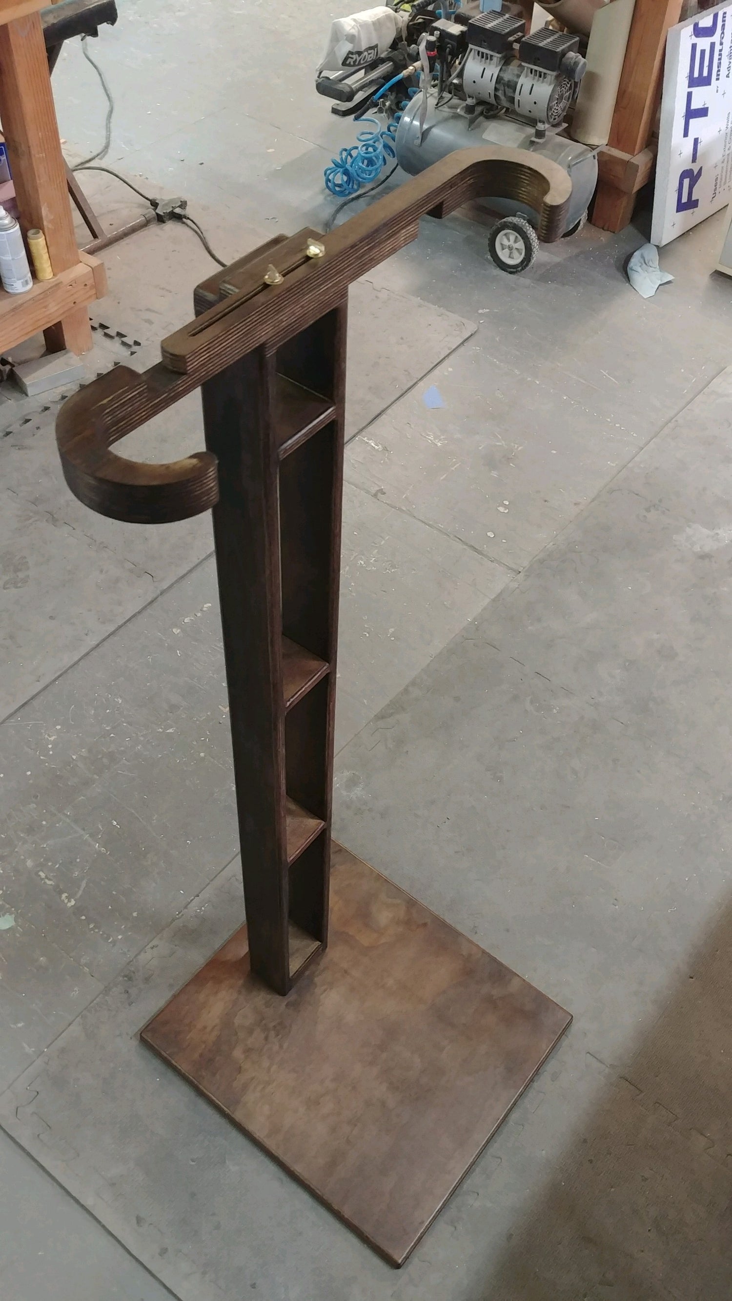 Surfboard Wall Mounts & Floor Stands