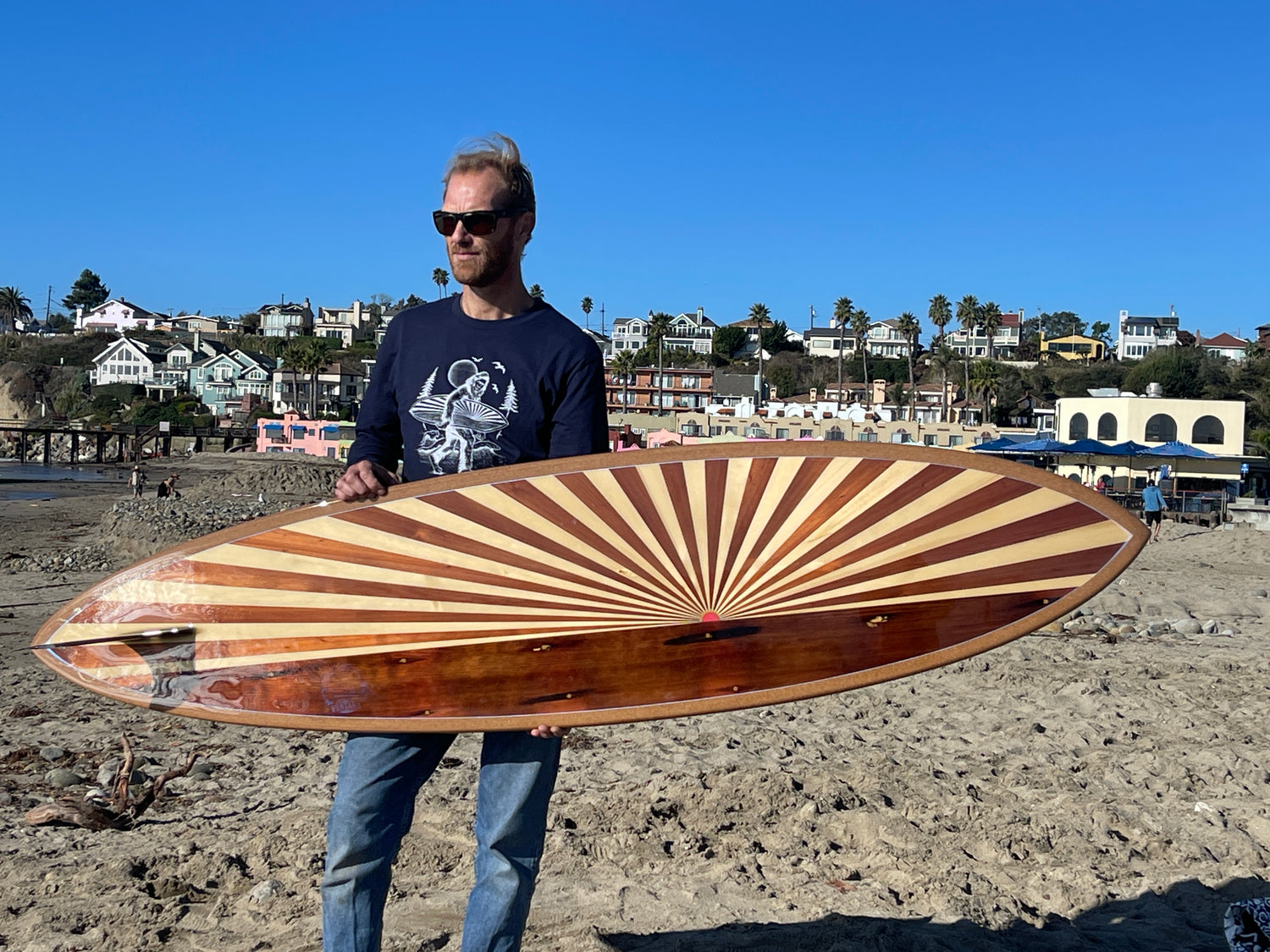 Surfsquatch Sunburst 7&