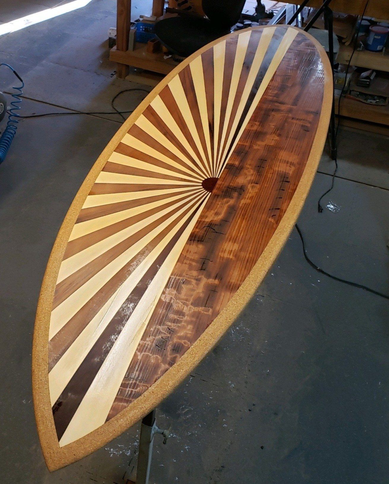 Wooden Surfboard - Sunburst Flyer 6’6”