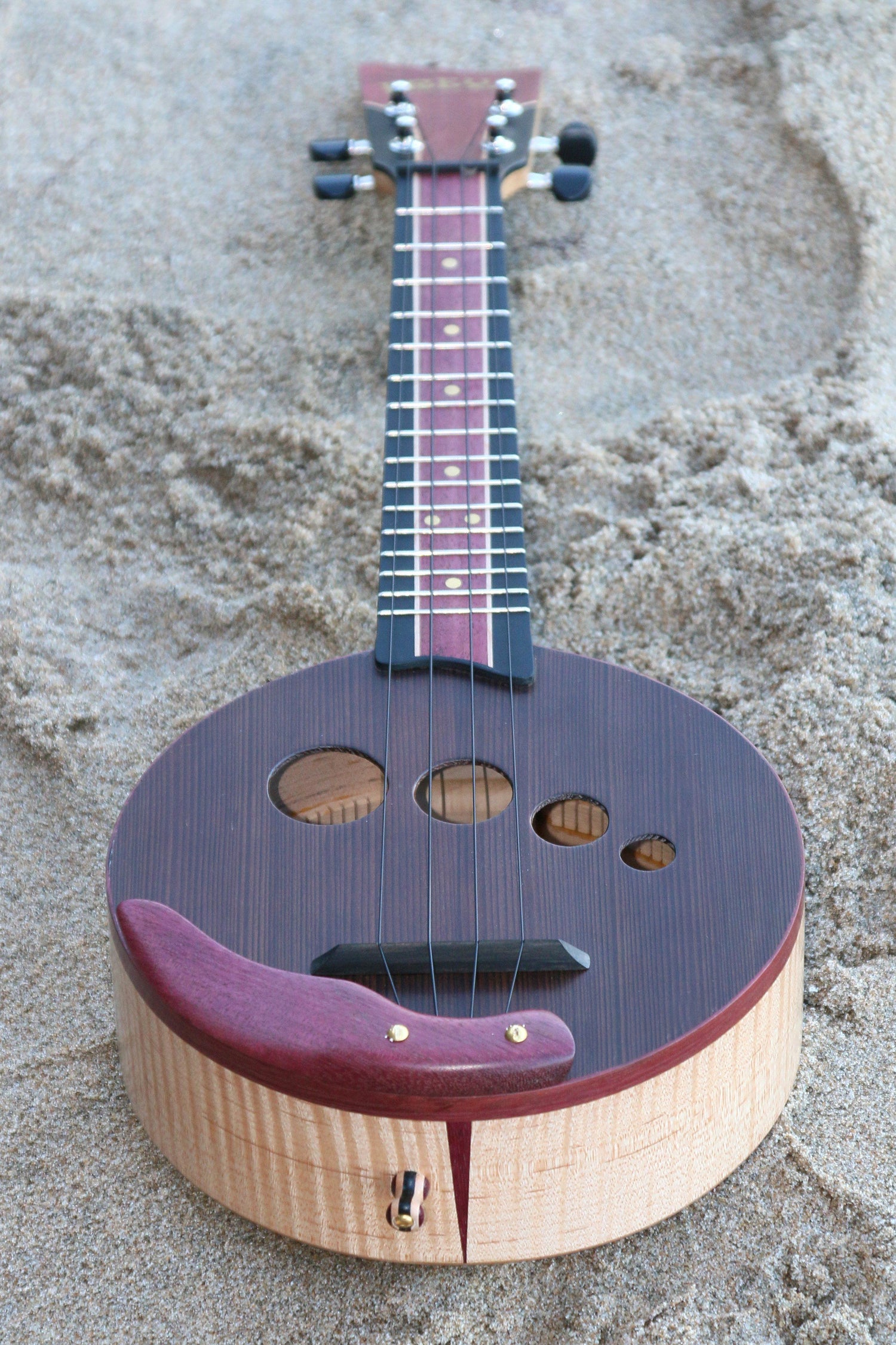 Musical Instrument - Ventana Freya Purple Maple Madness Banjolele
