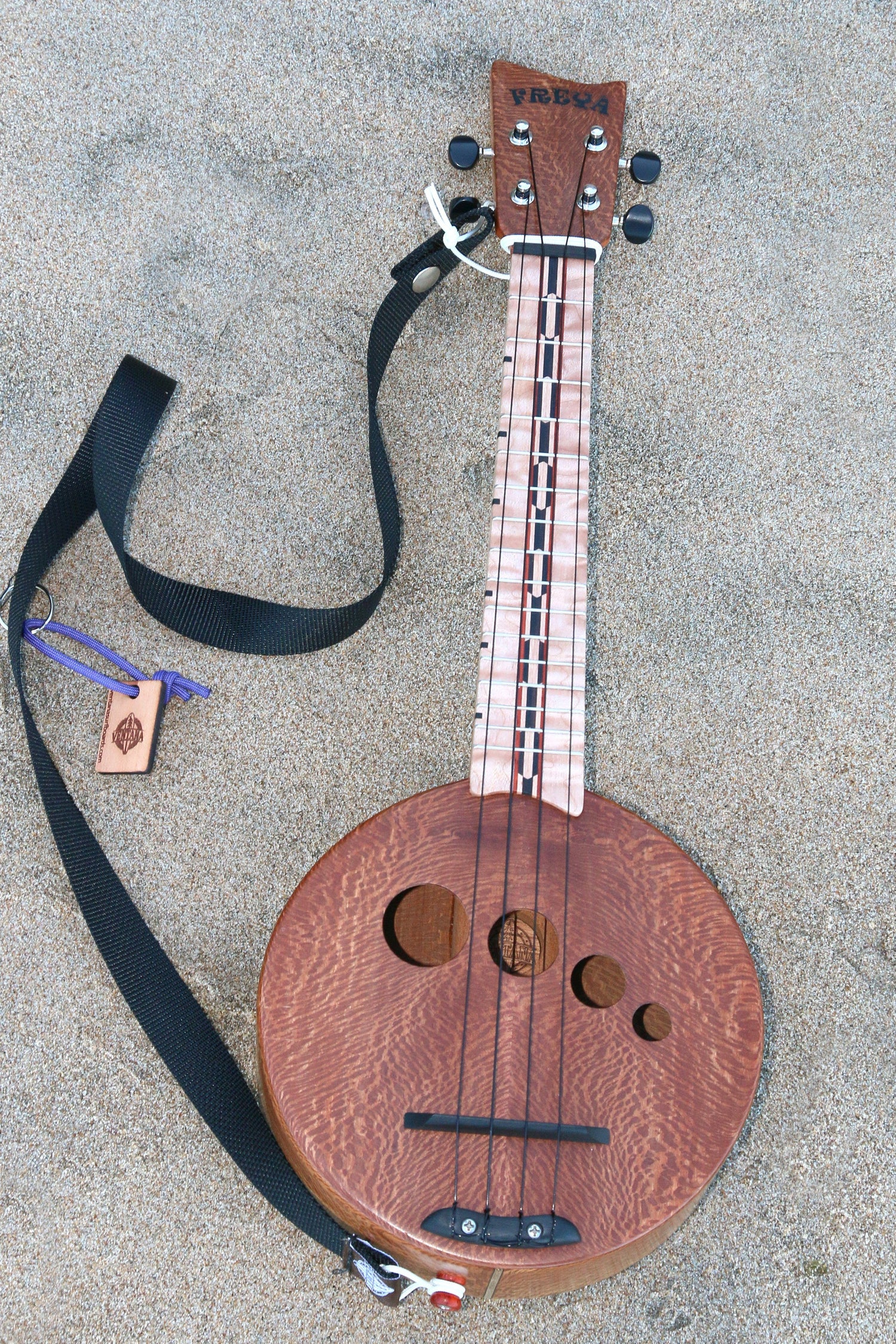 Musical Instrument - Ventana Freya Sycamore Banjolele
