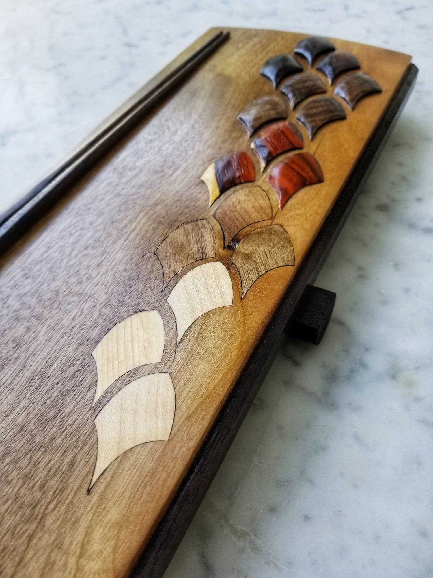 Sushi Board - Fish Scale Sushi Board