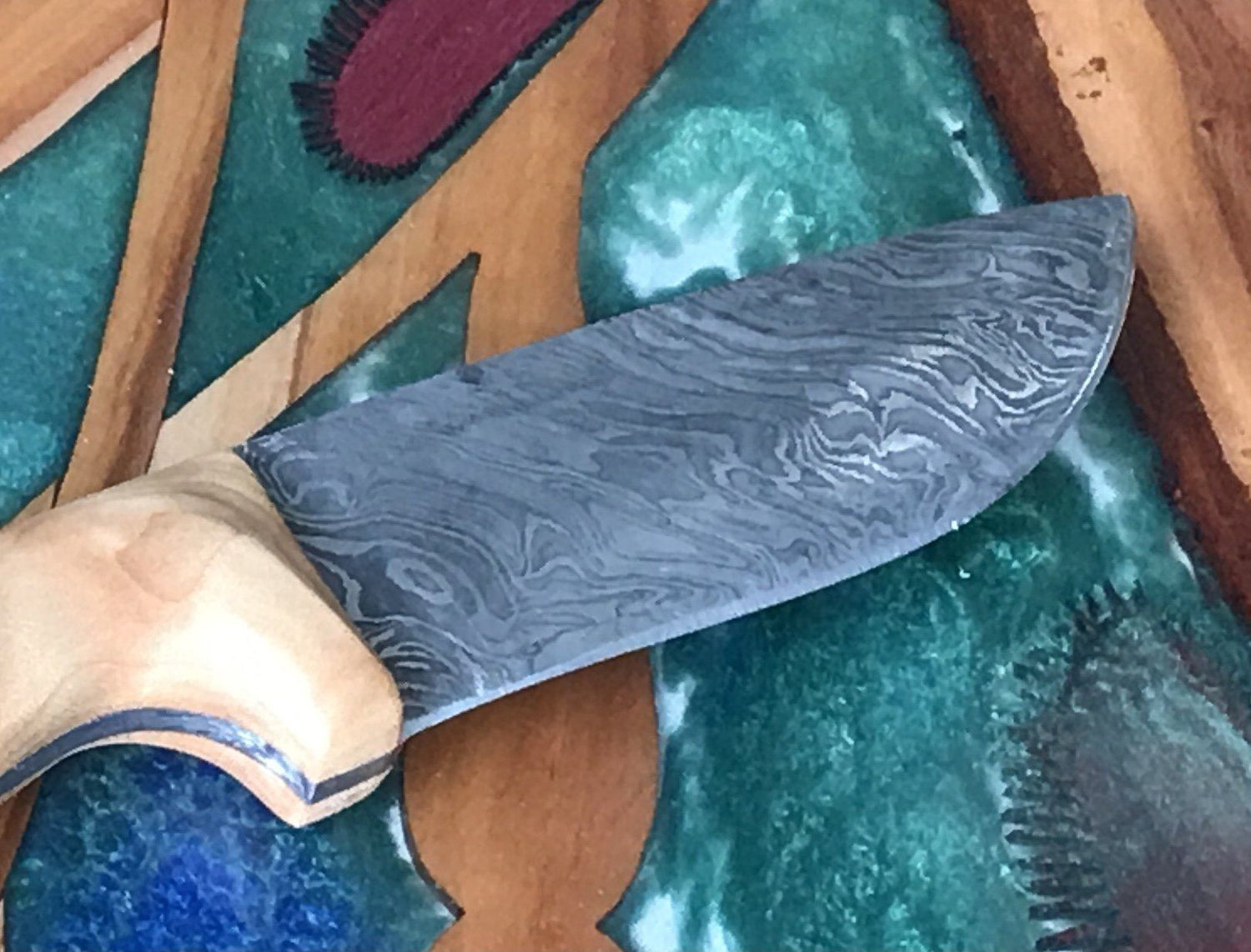 Ventana Quilted Maple Knife Damascus Steel Blade
